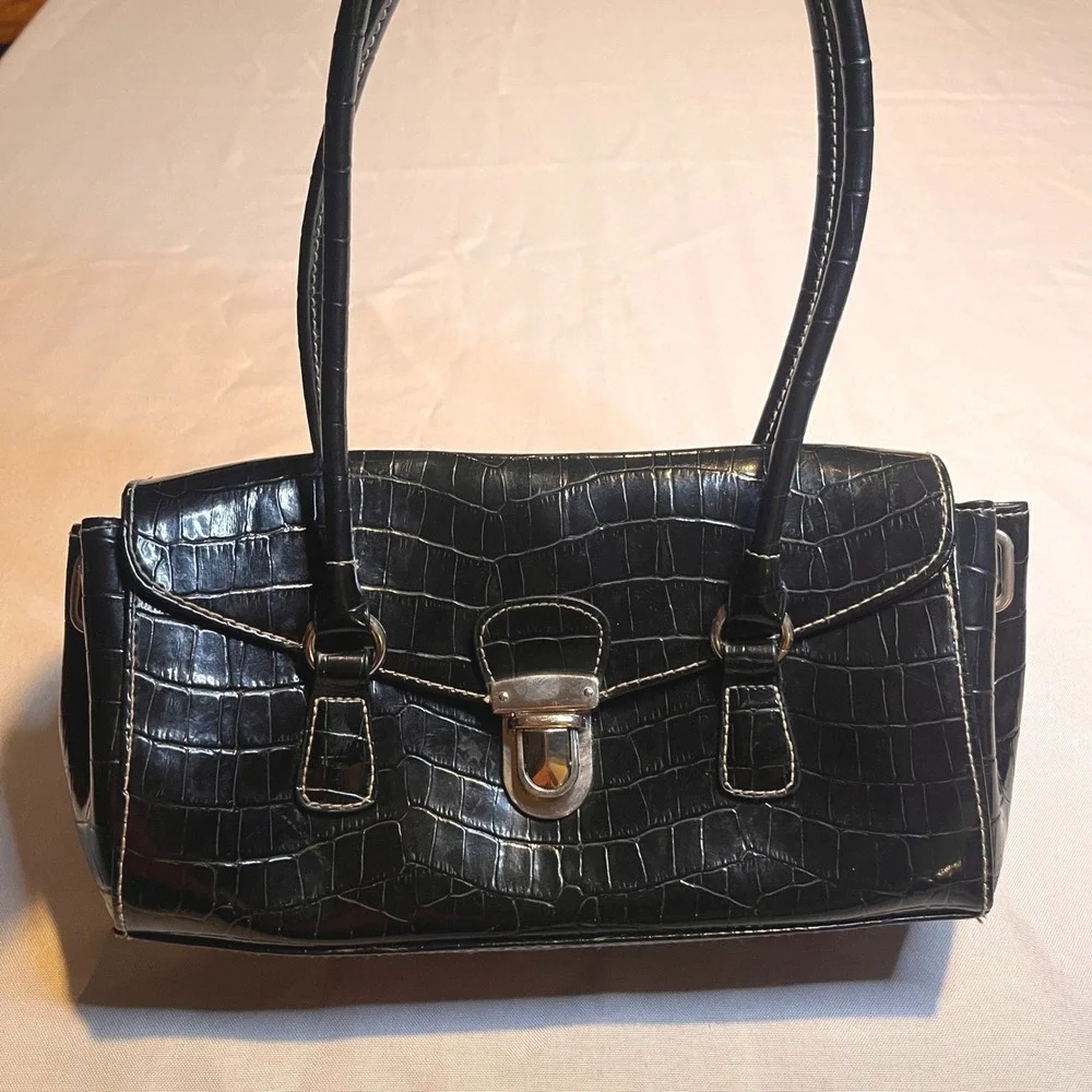 Hillard & Hanson Black Croc Embossed Shoulder Bag Faux Leather Y2K Silver Buckle